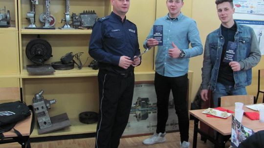 ROZMAWIALI O BEZPIECZEŃSTWIE I ZASADACH NABORU DO SŁUŻBY W POLICJI