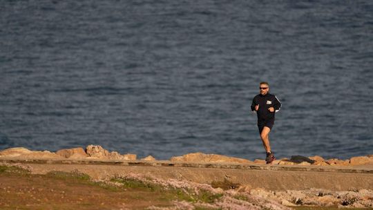 Run cluby zmieniają sposób, w jaki dbamy o zdrowie. Co powinno znaleźć się w diecie biegacza?