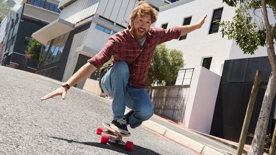 Ruszyła kampania promocyjna Pekao - bank podpowiada, jak mieć finansowo „z górki”