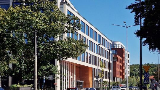 Seargin stawia na Garnizon