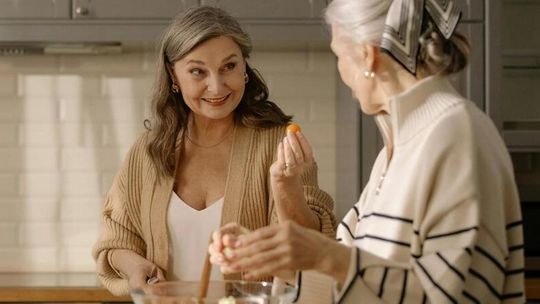 Ser w diecie seniora – w trosce o zdrowie, energię i dobre samopoczucie