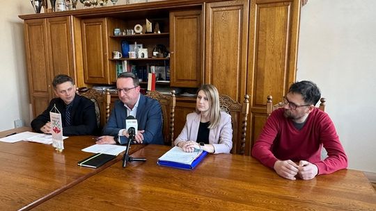 Sesja nadzwyczajna w sprawie opłat za odbiór śmieci od mieszkańców Gminy Nowogard