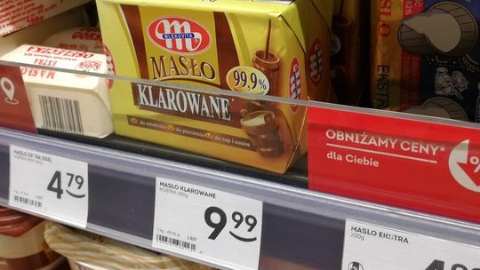 Sklepy wyraźnie odpuszczają. Ceny masła pomału stabilizują się, głównie przez zwiększoną liczbę promocji