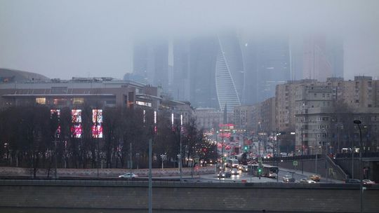 Smog zaczyna się przy domu. Jak pompa ciepła wpływa na powietrze wokół nas Smog zaczyna się przy domu. Jak pompa ciepła wpływa na powietrze wokół nas