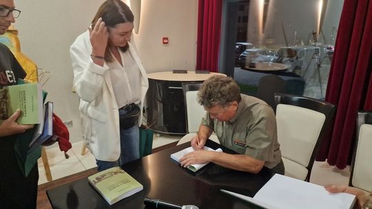 Spotkanie autorskie: "Ocalić od zapomnienia – Dzieci wojny"