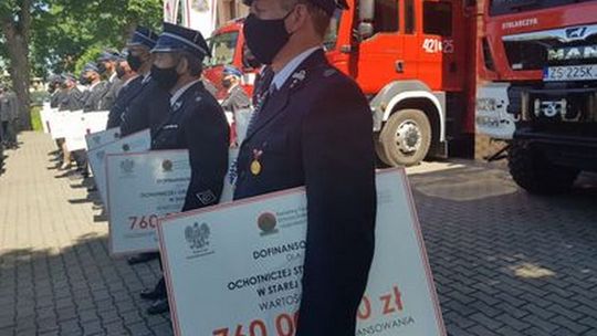 Strażacy ochotnicy z województwa zachodniopomorskiego dostaną nowe wozy