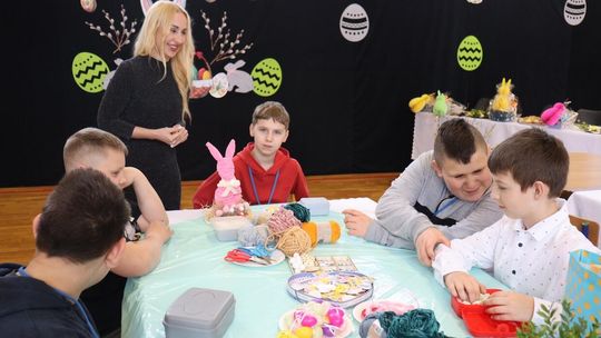 Świąteczne warsztaty pełne radości w SP Modlimowo