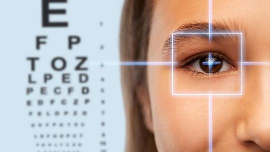 Światowy Dzień Wzroku – 7 szkodliwych mitów, które psują wzrok