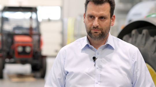 Sztuczna inteligencja może zrewolucjonizować rolnictwo. Pomaga w zbiorach i dzięki niej koszty działania gospodarstw są niższe