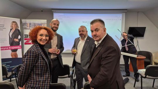 Tanim samolotem nad polskie morze, jezioro i w góry?