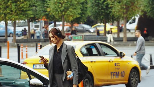 Taxi i delivery – co czeka branże w 2026?