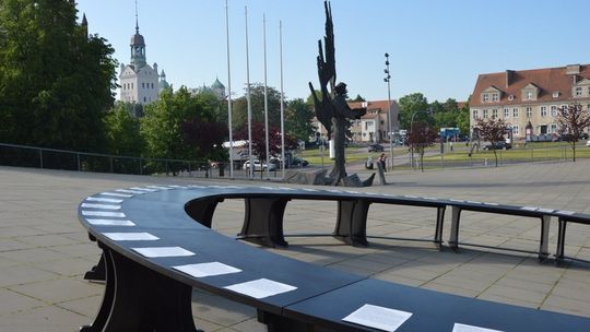 „Teraźniejszość. Czy Polsce potrzebny jest dziś Okrągły Stół?”