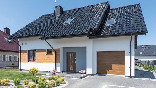 Termomodernizacja to więcej niż niższe rachunki za ogrzewanie. Chroni przed mrozem, smogiem i… upałem