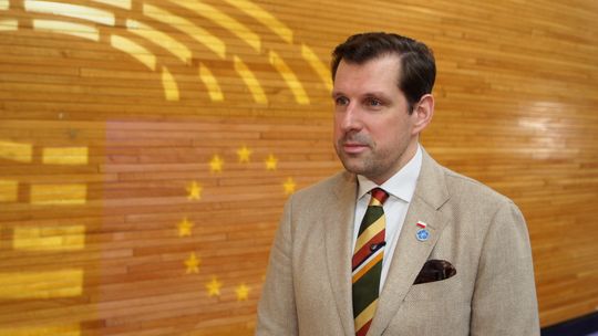 Trwa książkowy maraton Tobiasza Bocheńskiego. Europoseł postanowił przeczytać w tym roku 40 książek