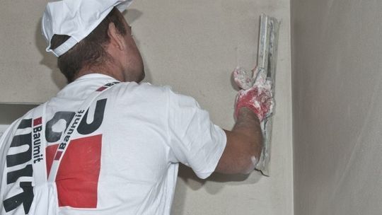 Tynk gipsowy – gładka droga do pięknych wnętrz