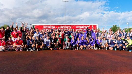 UKS Zorza Pęgów i KKS Lech Poznań Mistrzami Polski Szóstek!