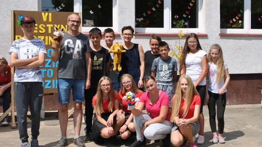 VI. Festyn Rodzinny w Szkole Podstawowej w Mechowie