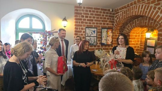 W Galerii „BRAMA” wernisaż TWÓRCZOŚCI DZIECIĘCEJ BRAMY SZTUK I KREATYWNYCH WIOSEK