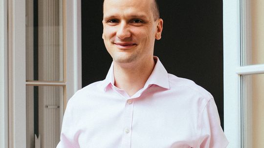 W świecie inwestycji sztuczna inteligencja może pomóc, ale nigdy nie zastąpi człowieka