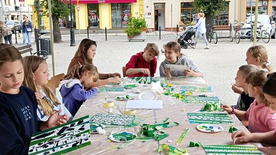 WAKACJE 2024 Z GDK „WAKACYJNA AKADEMIA SZTUK PLASTYCZNYCH” „BRZOZOWY GAJ”