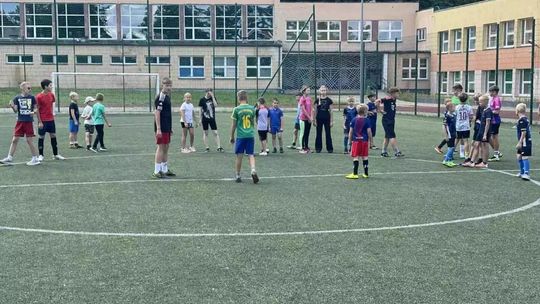 Wakacje na Orliku 2025 – aktywne lato pełne piłkarskich emocji!