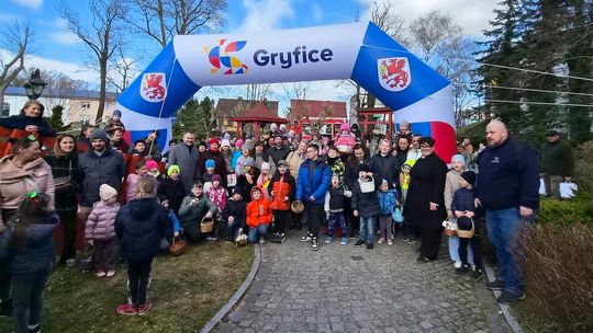 Wielkie Poszukiwanie Wielkanocnych Pisanek w Parku Japońskim Wielkie Poszukiwanie Wielkanocnych Pisanek w Parku Japońskim