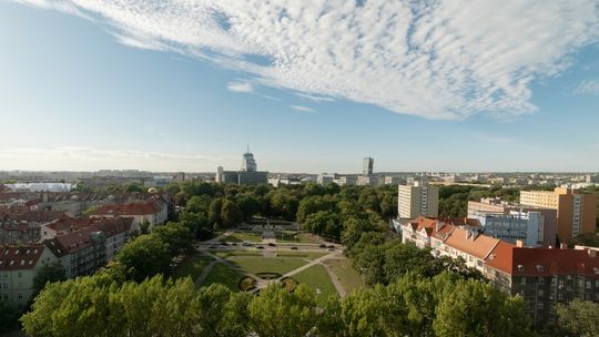 Wieża widokowa w gmachu Muzeum Narodowego w Szczecinie przy Wałach Chrobrego będzie czynna aż do końca października 2023 roku