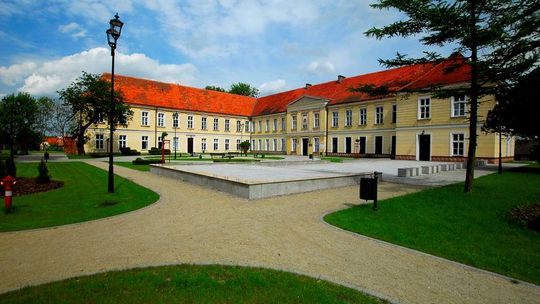 WIRTUALNY SPACER PO MUZEUM PAŁACOWYM