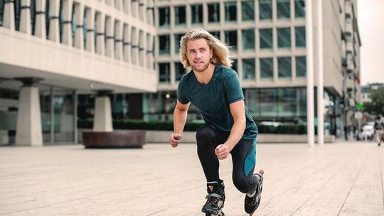 Wprowadź swoją jazdę na rolkach lub hulajnodze na wyższy poziom zaawansowania