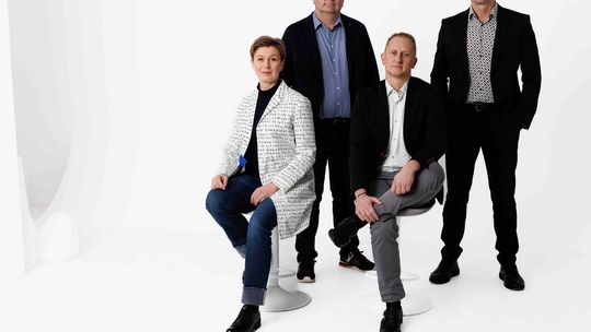 Wszystkie światła na Nowodvorski Lighting! Marka świętuje 30-lecie istnienia