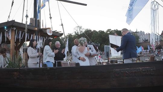 Wyjątkowe wydarzenie - ślub flisaczy - atrakcją 10. Festiwalu Wisły w Toruniu