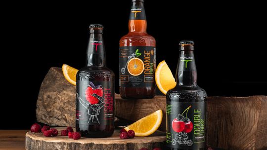 Wyróżnij się nie tylko smakiem – kolorowe drukarki etykiet sposobem na zwiększenie sprzedaży napojów rzemieślniczych