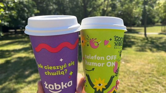 Żabka z limitowaną serią kubków na lato