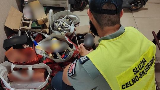 Zachodniopomorska KAS zatrzymała nielegalne papierosy i alkohol