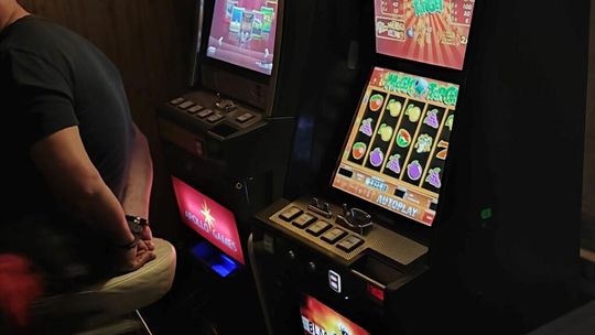 Zachodniopomorska KAS zlikwidowała kolejny punkt nielegalnych gier hazardowych w Szczecinie