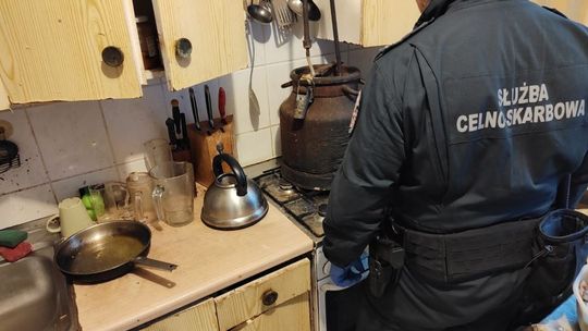 Zachodniopomorska KAS zlikwidowała nielegalną bimbrownię w Kołobrzegu