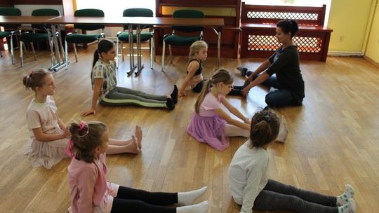 Zajęcia baletowe w Pałacu