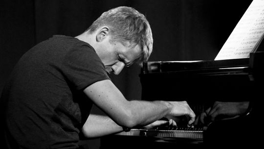 Zapraszamy do Zamku na koncert Piotr Wyleżoł International Trio: