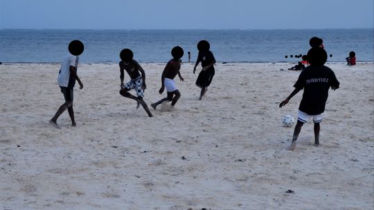 Zaproszenie na wernisaż  CULTURETRACKING  ŁUKASZ SKĄPSKI