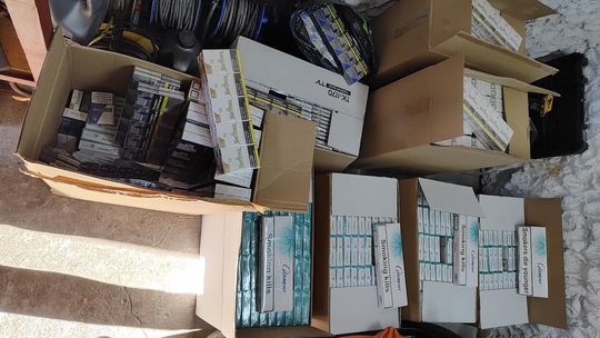 Zatrzymali niemal 83 tys. sztuk nielegalnych papierosów Zatrzymali niemal 83 tys. sztuk nielegalnych papierosów