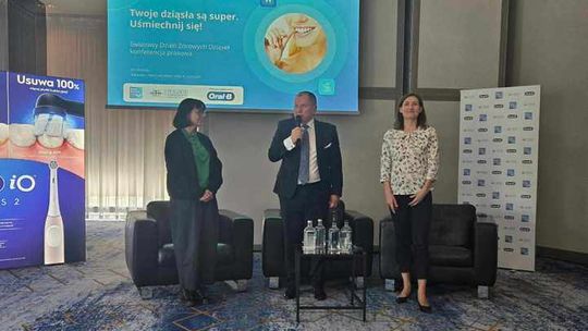 Zdrowe dziąsła, zdrowy organizm - świętuj Dzień Zdrowych Dziąseł