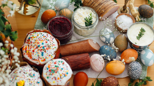 Zmarnowana Wielkanoc. Sprawdź, jak świętować bez wyrzucania jedzenia do kosza