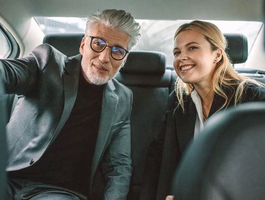 Cenniejsze niż paliwo: jak analiza danych może zwiększyć zyski w branży delivery i taxi?