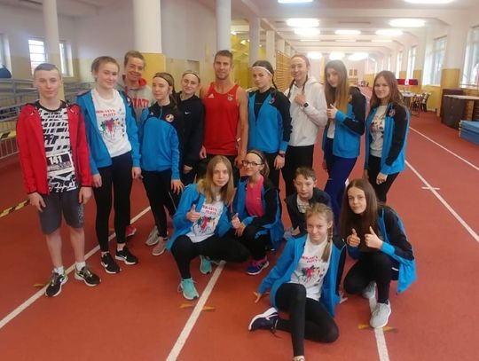 Cztery medale i grad rekordów w Halowych Mistrzostwach Województwa