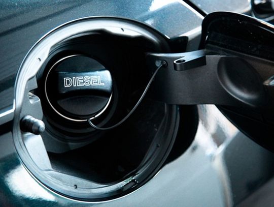 Diesel tak samo ekologiczny jak samochód z napędem elektrycznym?