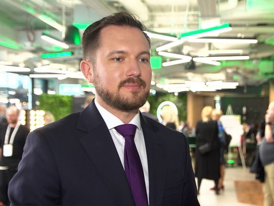Duża część zużytych opon trafia do spalenia. Jednak 85 proc. surowców z nich dałoby się ponownie wykorzystać