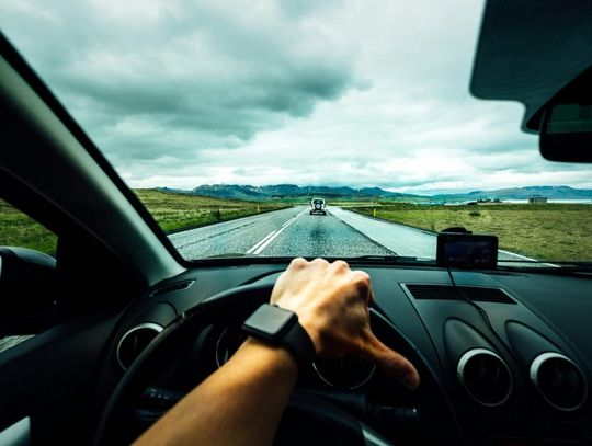 Dzień po imprezie – kiedy naprawdę można prowadzić?