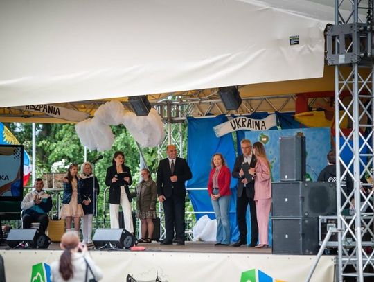 Europejska mozaika talentów na dziedzińcu Zamku Piastowskiego