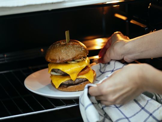 „Fast food” jak u mamy, czyli zdrowe pomysły na szybkie, domowe jedzenie