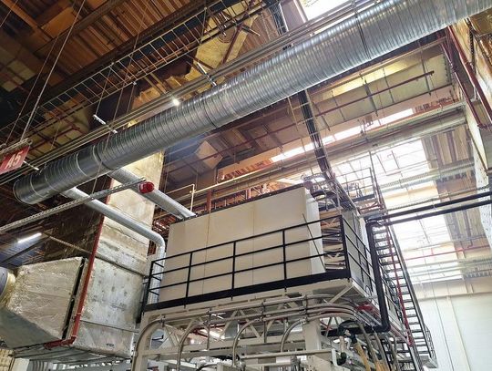 Jak chłodzić hale bez klimatyzacji i oszczędzać setki tysięcy złotych rocznie?